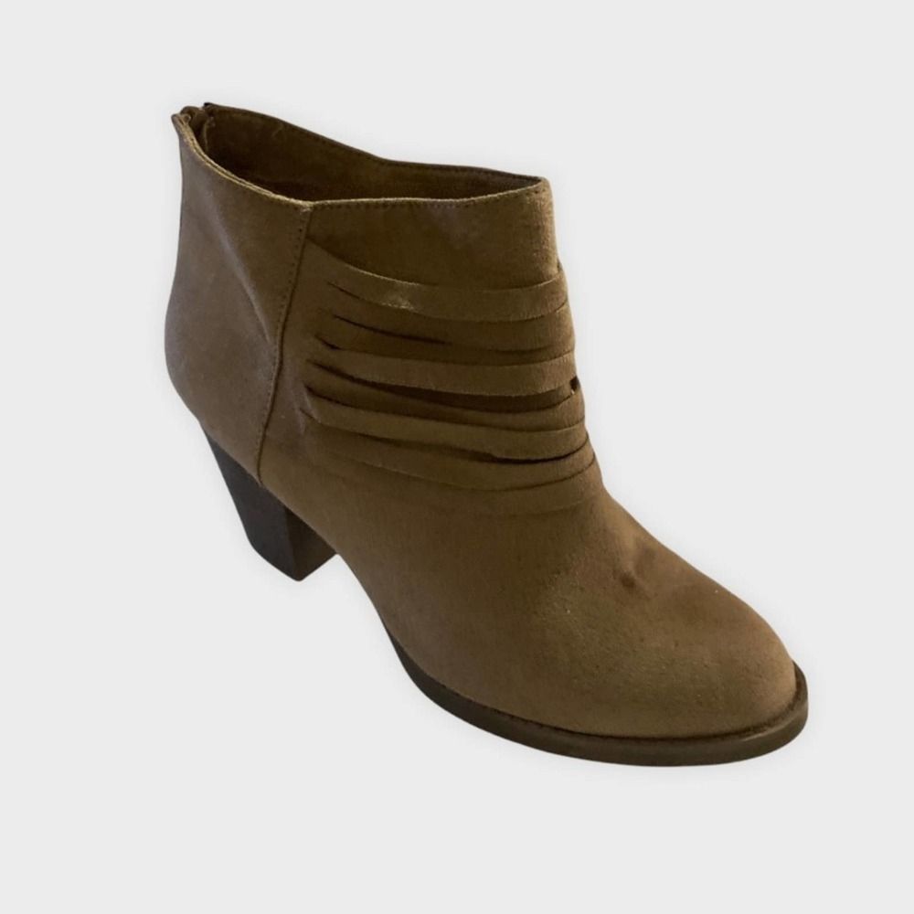 BC Footwear Tan Suede Chunky Heel Ankle Boot - Picture 2 of 6